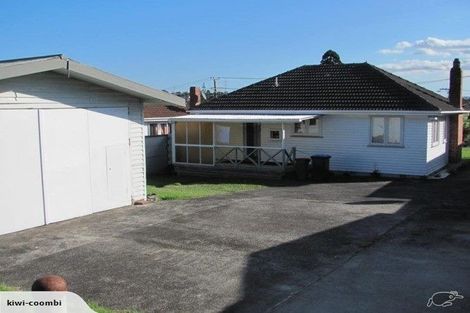 Photo of property in 14 Rogan Street, Mount Roskill, Auckland, 1041