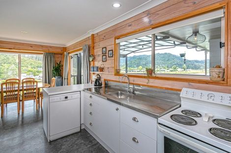Photo of property in 4 Patton Place, Tairua, 3508