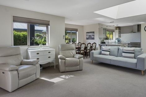 Photo of property in 18 Admiralty Place, Waikawa, Picton, 7220