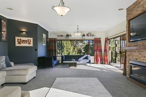 Photo of property in 53 Chesham Avenue, Waipahihi, Taupo, 3330