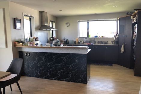 Photo of property in 16 Monet Vale, Rolleston, 7614