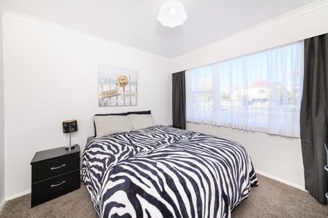 Photo of property in 33 Long Melford Road, Awapuni, Palmerston North, 4412