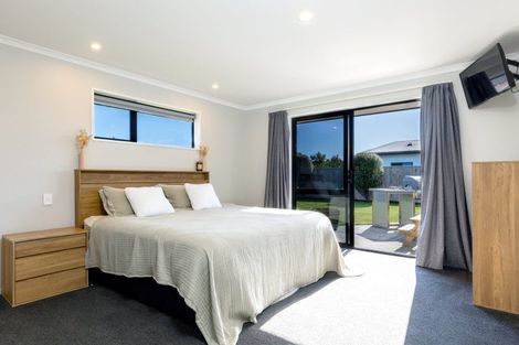 Photo of property in 16 Grigg Drive, Witherlea, Blenheim, 7201