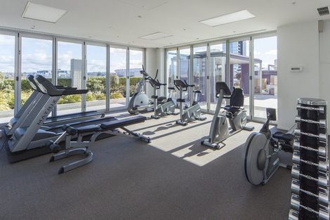 Photo of property in Sentinel Apartments, 1102/3 Northcroft Street, Takapuna, Auckland, 0622