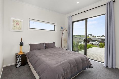 Photo of property in 33 Omahina Street, Raglan, 3225