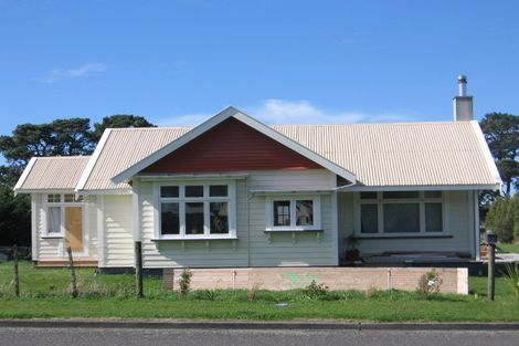 Photo of property in 17 Donald Street, Featherston, 5710