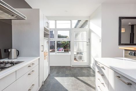 Photo of property in 37 Speight Street, Mairehau, Christchurch, 8013