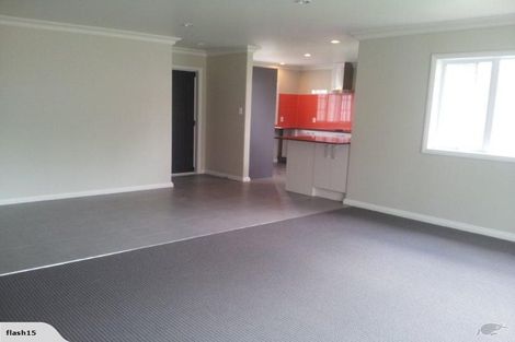 Photo of property in 4 Nirmal Place, Sunnyvale, Auckland, 0612