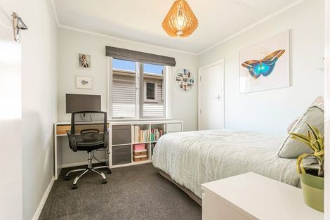 Photo of property in 91 Don Buck Road, Massey, Auckland, 0614