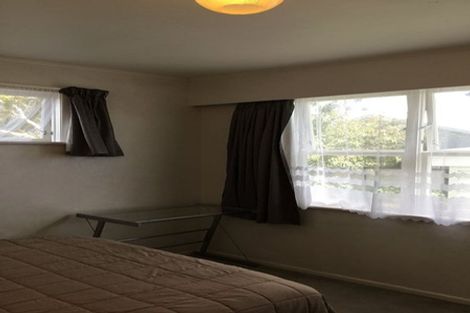 Photo of property in 168 Ennis Avenue, Pakuranga Heights, Auckland, 2010