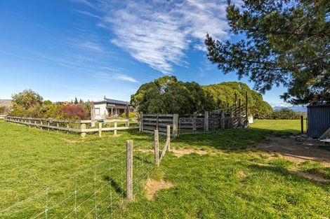 Photo of property in 92 Beacon Road, Dillons Point, Blenheim, 7273