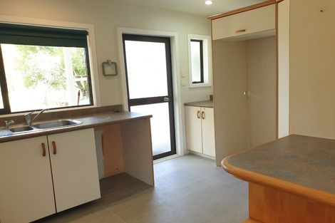 Photo of property in 2045 East Coast Road, Stillwater, Silverdale, 0993