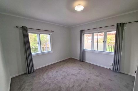 Photo of property in 1/157 Onewa Road, Birkenhead, Auckland, 0626