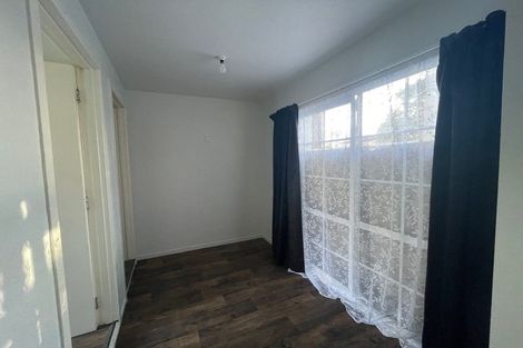 Photo of property in 43 Hallberry Road, Mangere East, Auckland, 2024