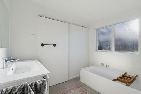 Photo of property in 42 Thomson Street, Tinwald, Ashburton, 7700