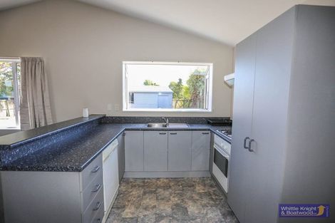 Photo of property in 190a Wainoni Road, Avondale, Christchurch, 8061