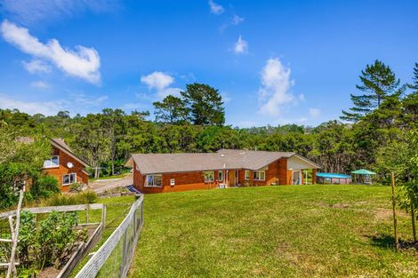 Photo of property in 17 Yelash Road, Massey, Auckland, 0614