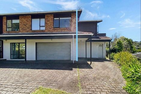 Photo of property in 124 Stapleford Crescent, Browns Bay, Auckland, 0630