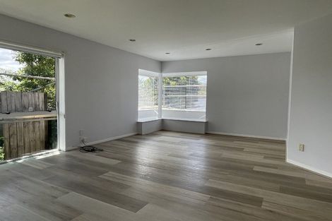 Photo of property in 97 Caribbean Drive, Unsworth Heights, Auckland, 0632