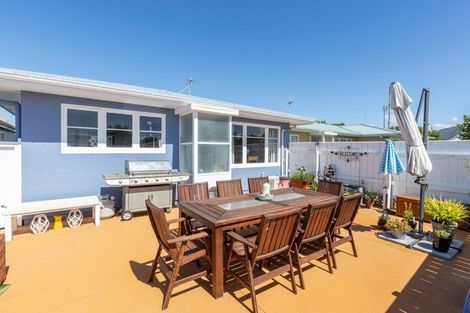 Photo of property in 8 Todd Street, Napier South, Napier, 4110