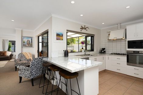 Photo of property in 5 Carlsberg Place, Papamoa Beach, Papamoa, 3118