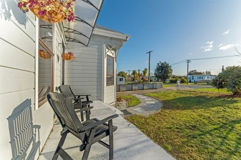 Photo of property in 8 Waverley Street, Elgin, Gisborne, 4010