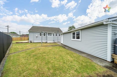 Photo of property in 43 Benge Crescent, Naenae, Lower Hutt, 5011