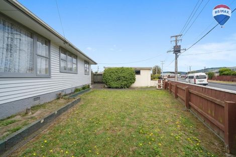 Photo of property in 4 Benge Crescent, Clouston Park, Upper Hutt, 5018