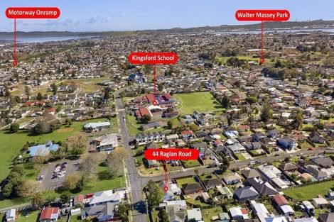 Photo of property in 44 Raglan Street, Mangere East, Auckland, 2024