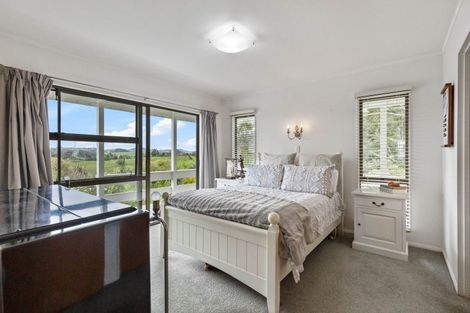 Photo of property in 167 Anderson Road, Helensville, 0875