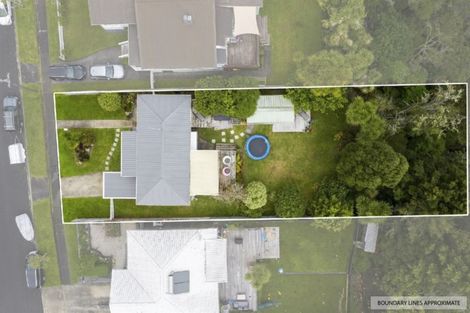 Photo of property in 26 Le Roy Terrace, Birkenhead, Auckland, 0626