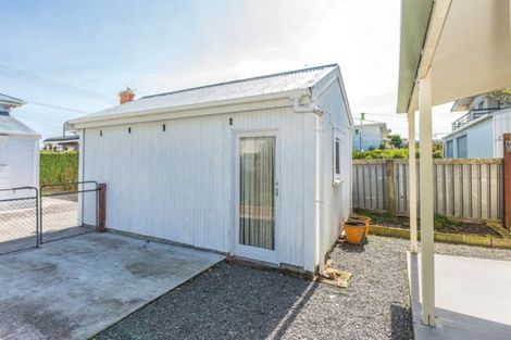 Photo of property in 16a Carlton Avenue, Gonville, Whanganui, 4501