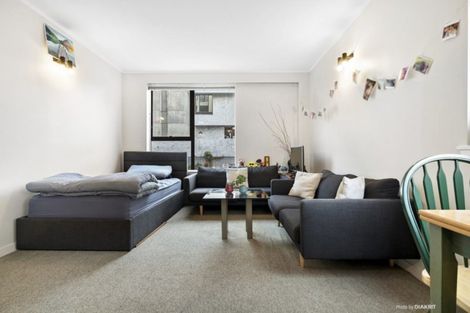 Photo of property in Hobson Court Flats, 14/70 Hobson Street, Thorndon, Wellington, 6011