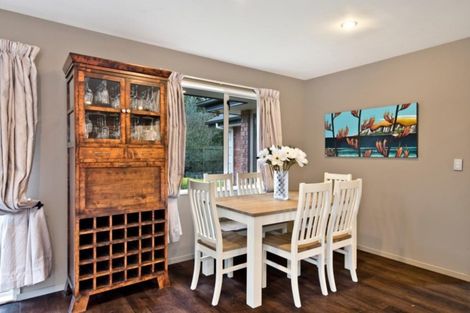 Photo of property in 7a Sequoia Place, Parklands, Christchurch, 8083