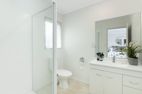 Photo of property in 28/19 Glencarron Place, Bethlehem, Tauranga, 3110