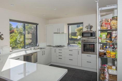Photo of property in 2 Tawhai Place, Parahaki, Whangarei, 0112