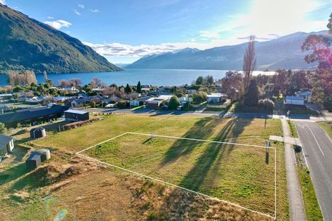 Photo of property in Lakefield Estate, 4 Stradbroke Way, Kingston, 9793