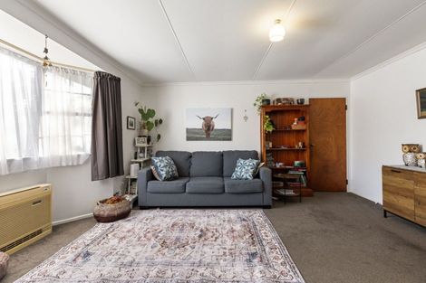 Photo of property in 36 Criterion Street, Bulls, 4818
