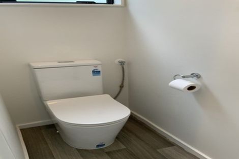 Photo of property in 49a Clayburn Road, Glen Eden, Auckland, 0602