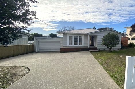 Photo of property in 12 Washington Avenue, Snells Beach, 0920