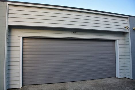 Photo of property in 100 Arion Road, Takanini, 2112