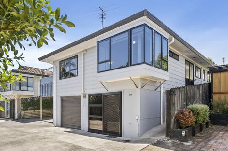 Photo of property in 2/25 Abercrombie Street, Howick, Auckland, 2014