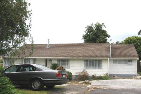 Photo of property in 2/32 Wylie Avenue, Sunnynook, Auckland, 0620