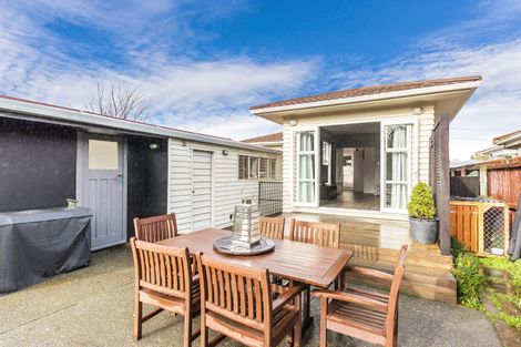 Photo of property in 27 Penrith Avenue, Somerfield, Christchurch, 8024