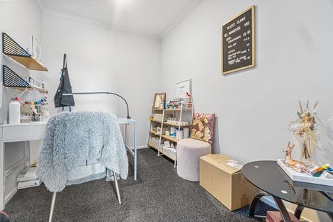 Photo of property in 71 Alan Livingston Drive, Cambridge, 3434