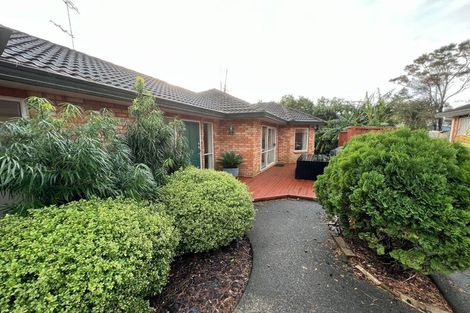 Photo of property in 102b Wharf Road, Te Atatu Peninsula, Auckland, 0610