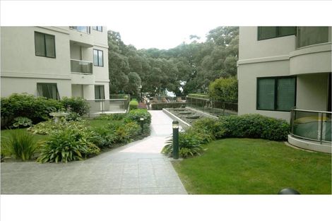 Photo of property in 175h Hurstmere Road, Takapuna, Auckland, 0622