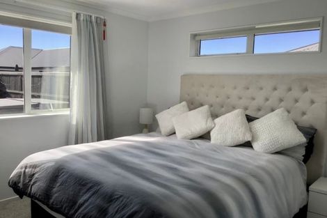 Photo of property in 43 Minerva Crescent, Woodend, 7610