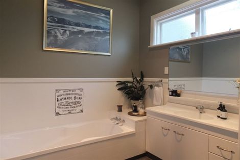 Photo of property in 28 Rugby Street, Highfield, Timaru, 7910