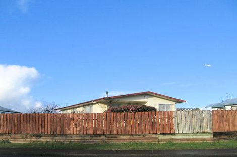 Photo of property in 11 Diaz Drive, Flaxmere, Hastings, 4120